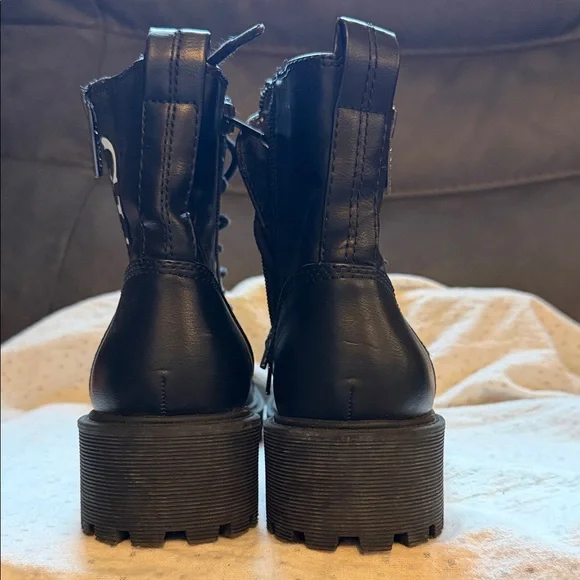 GUESS Black Moto Boots with Logo Detail - Picture 4 of 7